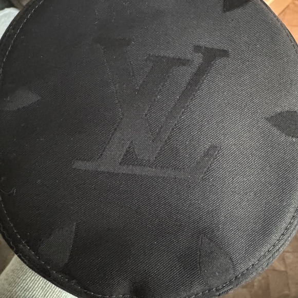 LOUIS VUITTON Bucket Hat Daily Glam Black Beige M7164M MED